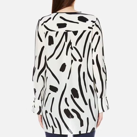 Diane Von Furstenberg Printed Silk Slit Sleeve Tie Neck Blouse Black/White Sz 2 - Picture 3 of 12